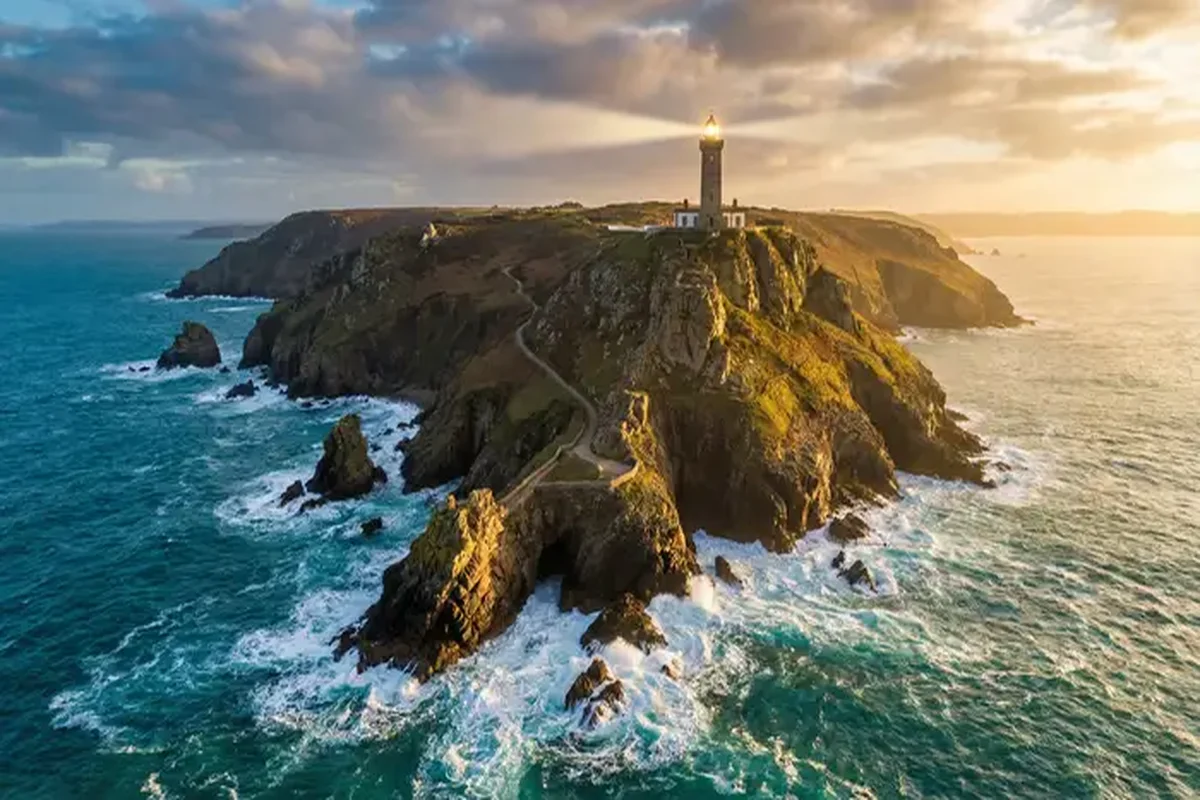 海角社区栏目壮丽海岸风光横幅